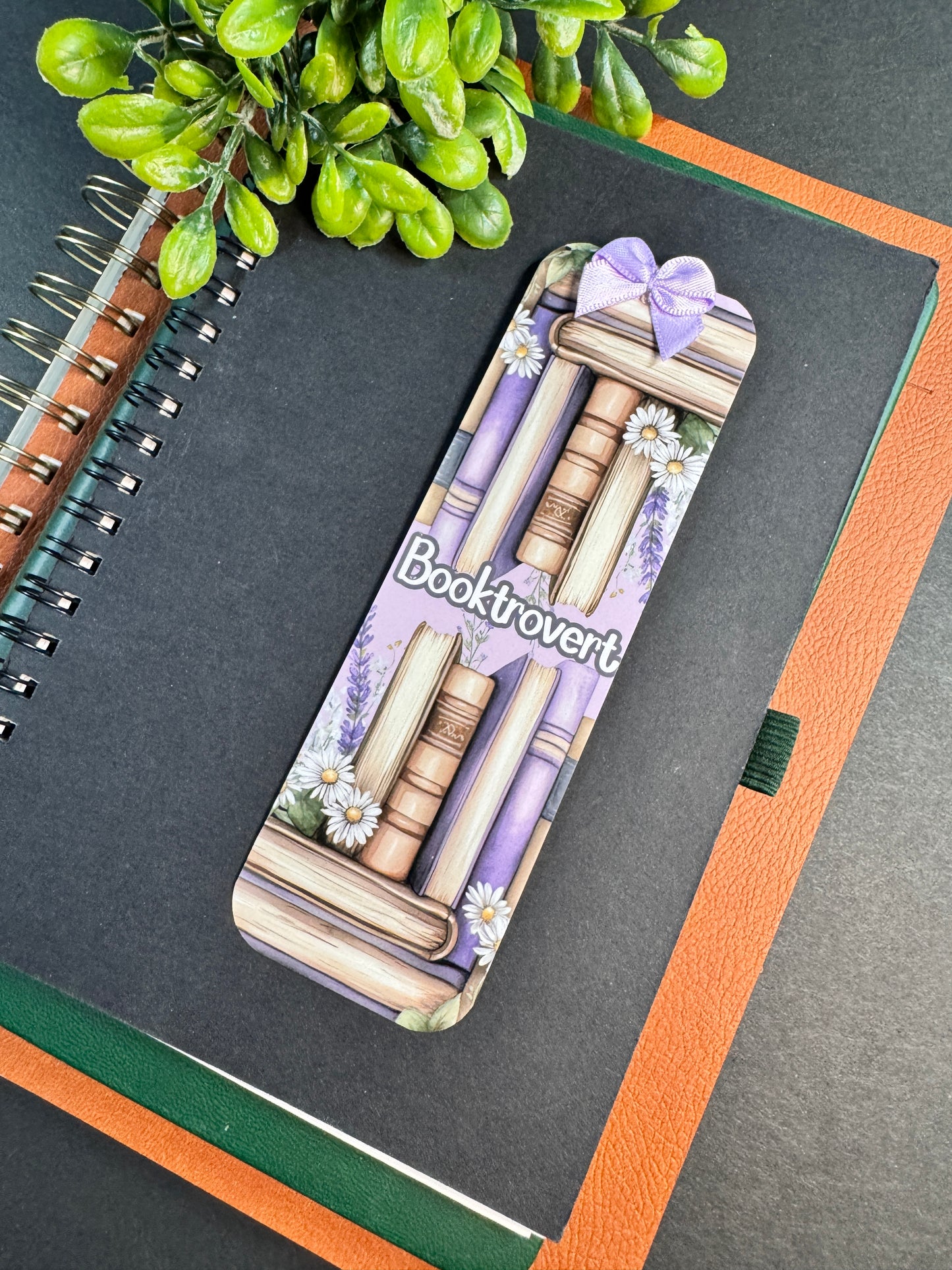 Booktrovert Gift Set