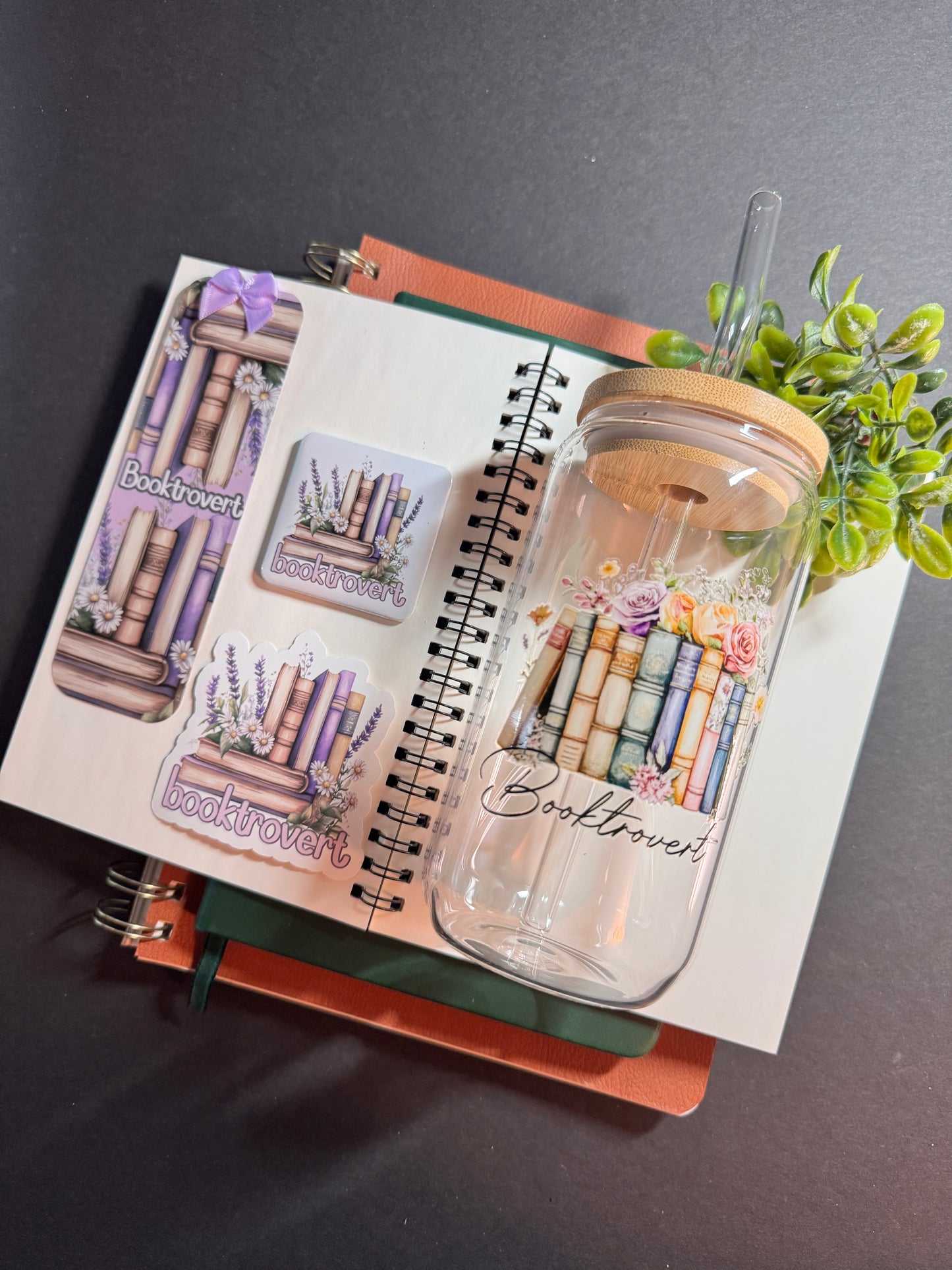 Booktrovert Gift Set